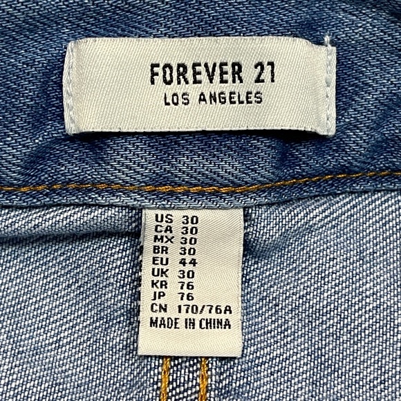 Forever 21 Floral Embroidered Denim Mini Skirt Blue Button Fly Size 30 - Picture 7 of 10